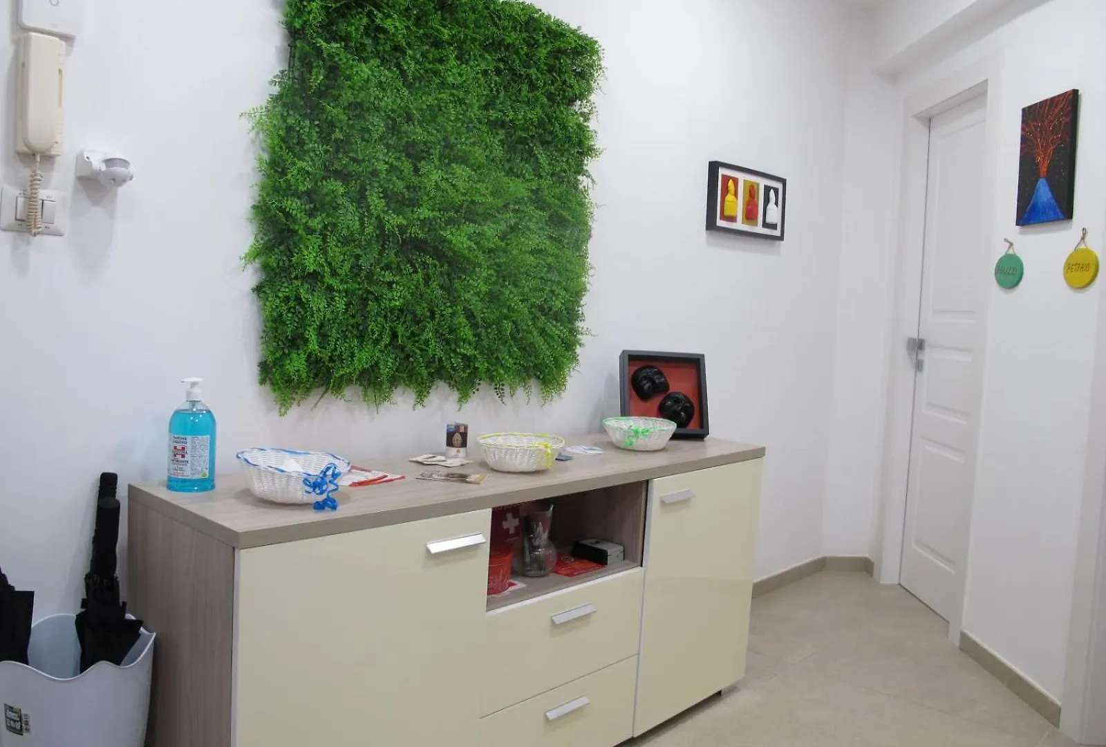 Morghen 88 Vomero Rooms Неаполь Отель типа 