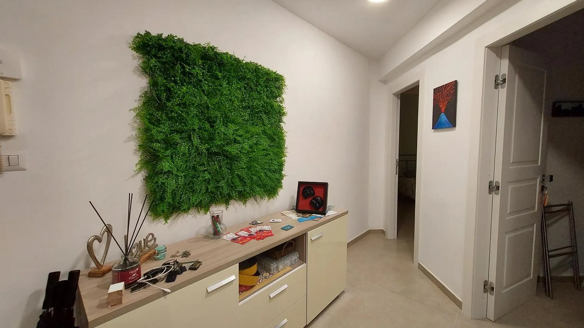 Morghen 88 Vomero Rooms Неаполь